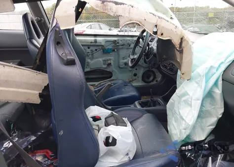 1997 Honda Civic Dx z USA, uszkodzony, nr VIN 1HGEJ6126VL014630